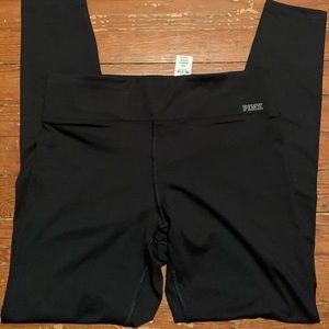 PINK Victoria’s Secret ULTIMATE black leggings NWT